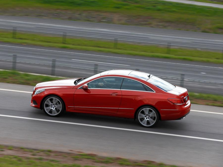  Mercedes-Benz E250 Coupe 2013 года  (AU) (фото 5 из 19)